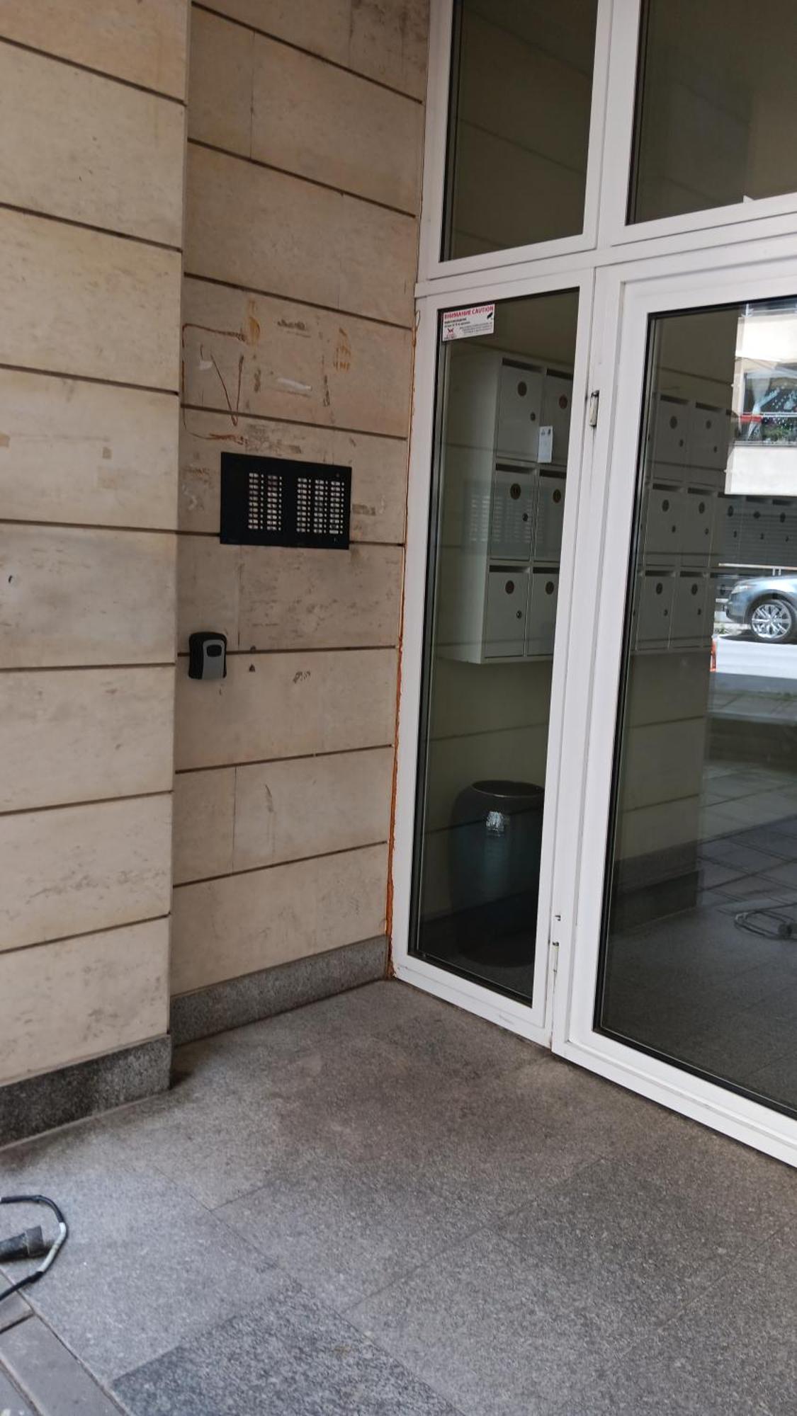 New Near Bulgaria Mall And Bul Bulgaria Apartment