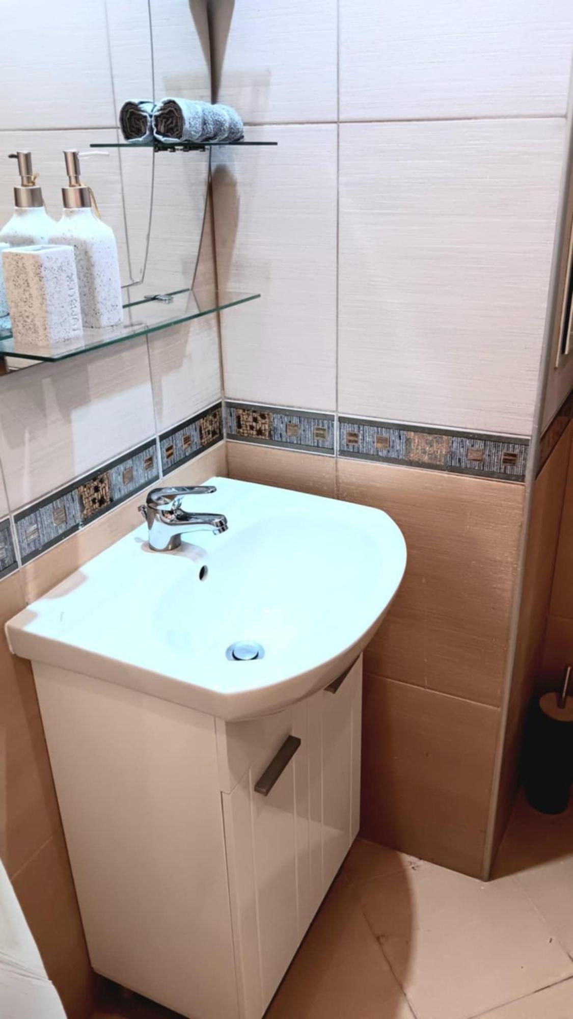 New Near Bulgaria Mall And Bul Bulgaria Apartment